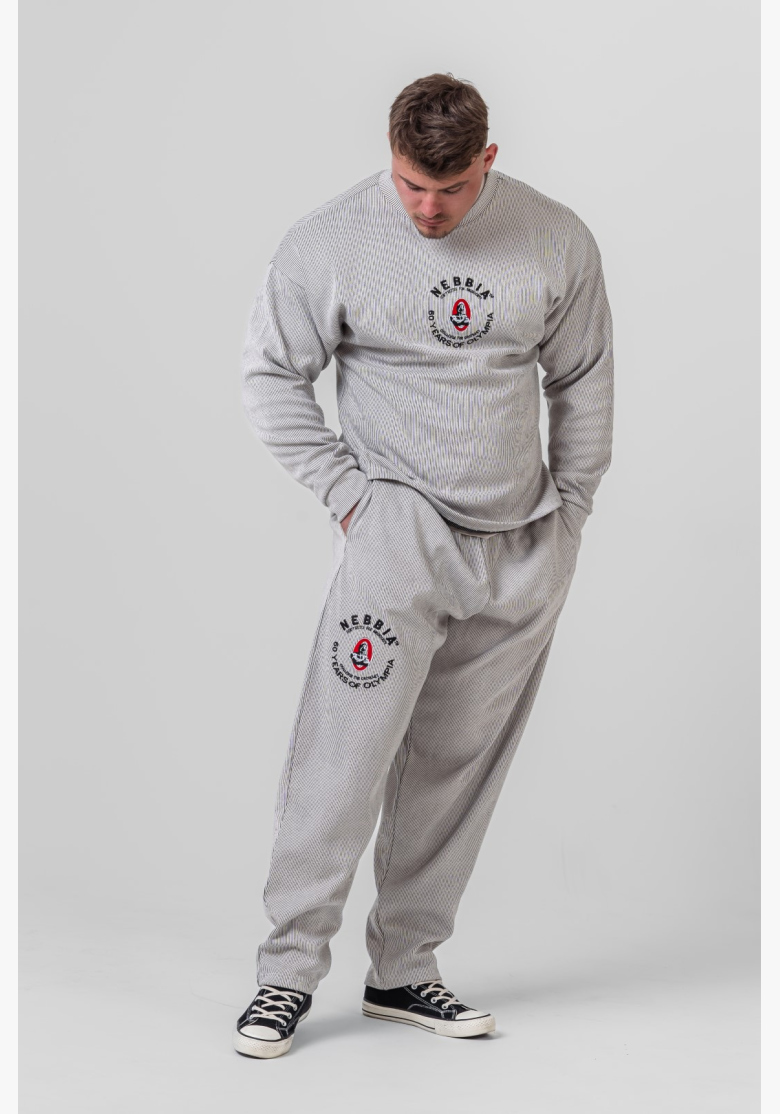 NEBBIA • NEBBIA Oversized tepláky SIGNATURE čierne • Nebshop.sk NEBBIA • NEBBIA Oversized tepláky SIGNATURE čierne • Nebshop.sk