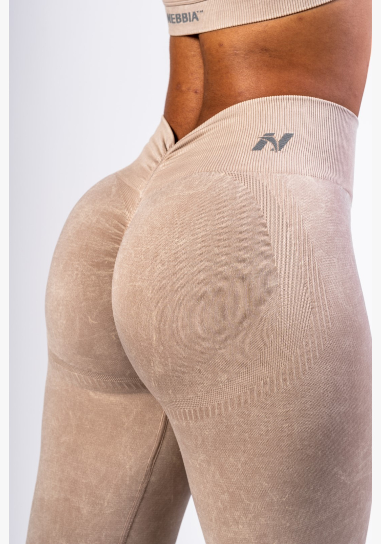 NEBBIA • NEBBIA Bezšvové legíny s vysokým pásom MAXIMUM PUSH-UP krémové • Nebshop.sk NEBBIA • NEBBIA Bezšvové legíny s vysokým pásom MAXIMUM PUSH-UP krémové • Nebshop.sk