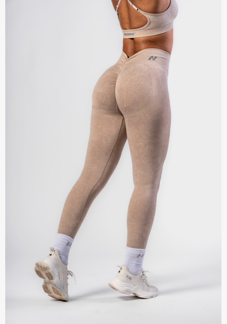 NEBBIA • NEBBIA Bezšvové legíny s vysokým pásom MAXIMUM PUSH-UP krémové • Nebshop.sk NEBBIA • NEBBIA Bezšvové legíny s vysokým pásom MAXIMUM PUSH-UP krémové • Nebshop.sk