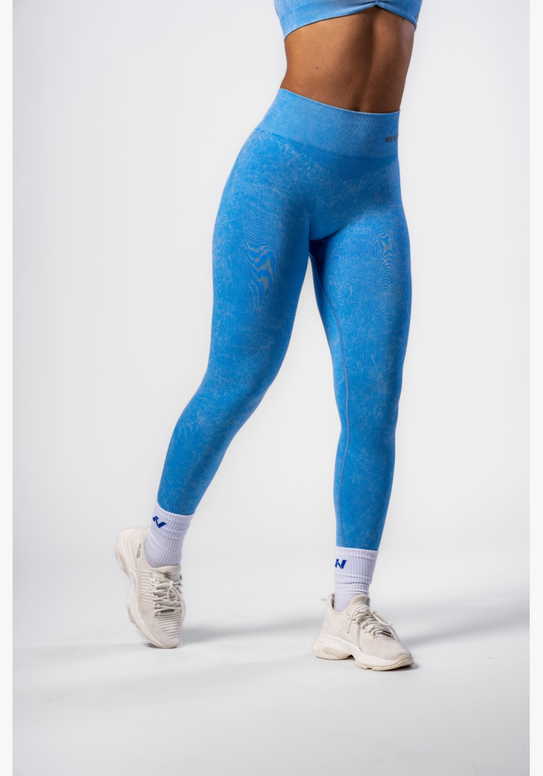 NEBBIA • NEBBIA Seamless leggings with high waist MAXIMUM PUSH-UP blue • Nebshop.cz NEBBIA • NEBBIA Seamless leggings with high waist MAXIMUM PUSH-UP blue • Nebshop.cz