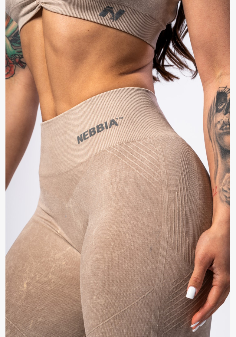 NEBBIA • NEBBIA Bezšvové push-up legíny s vysokým pásom TOTALLY SEAMLESS krémové • Nebshop.sk NEBBIA • NEBBIA Bezšvové push-up legíny s vysokým pásom TOTALLY SEAMLESS krémové • Nebshop.sk