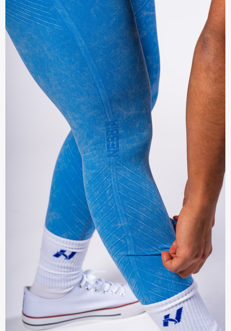NEBBIA • NEBBIA Totally Seamless High Waist Push-Up Leggings BLUE • Nebshop.com NEBBIA • NEBBIA Totally Seamless High Waist Push-Up Leggings BLUE • Nebshop.com