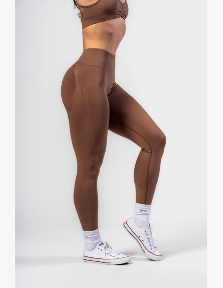NEBBIA • NEBBIA Bezšvové push-up legíny s vysokým pásom TOTALLY SEAMLESS hnedé • Nebshop.sk