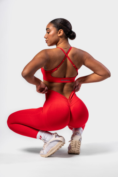 NEBBIA • NEBBIA Bezšvové push-up legíny s vysokým pásom TOTALLY SEAMLESS červené • Nebshop.sk