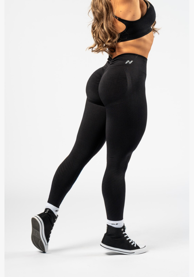 NEBBIA • NEBBIA Seamless push-up leggings with high waist TOTALLY SEAMLESS black • Nebshop.cz NEBBIA • NEBBIA Seamless push-up leggings with high waist TOTALLY SEAMLESS black • Nebshop.cz
