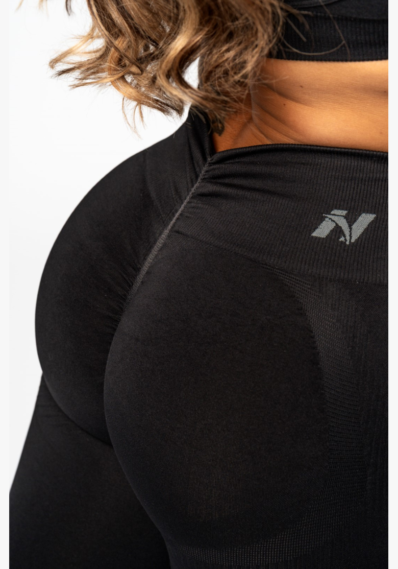 NEBBIA • NEBBIA Seamless push-up leggings with high waist TOTALLY SEAMLESS black • Nebshop.cz NEBBIA • NEBBIA Seamless push-up leggings with high waist TOTALLY SEAMLESS black • Nebshop.cz