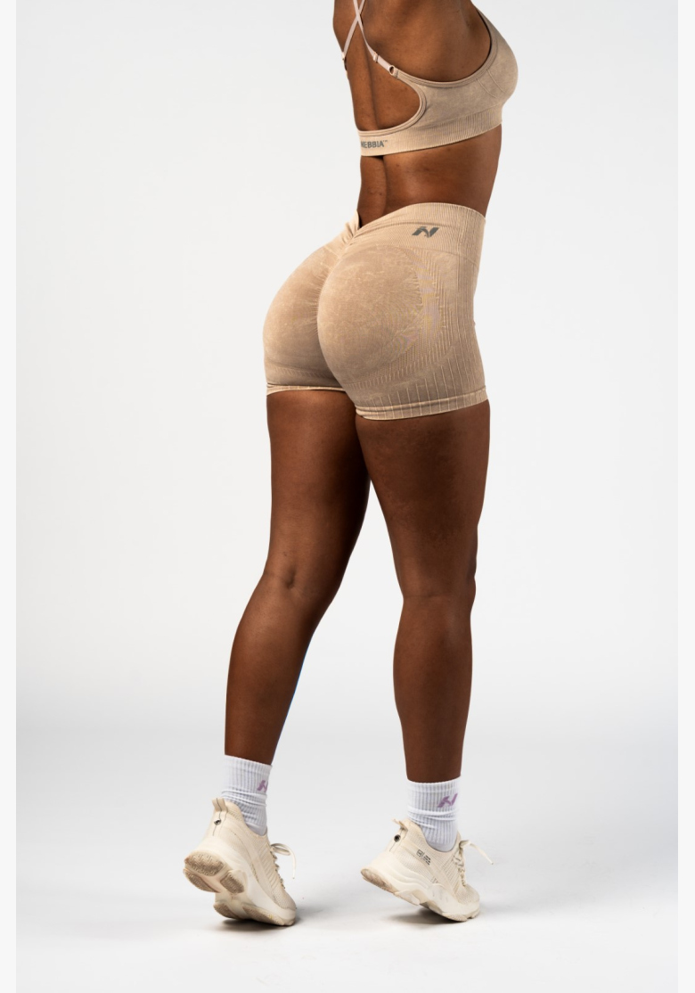 NEBBIA • NEBBIA Bezšvové push-up šortky s vysokým pásom TOTALLY SEAMLESS krémové • Nebshop.sk NEBBIA • NEBBIA Bezšvové push-up šortky s vysokým pásom TOTALLY SEAMLESS krémové • Nebshop.sk