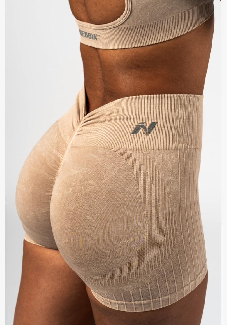 NEBBIA • NEBBIA Bezšvové push-up šortky s vysokým pásom TOTALLY SEAMLESS krémové • Nebshop.sk NEBBIA • NEBBIA Bezšvové push-up šortky s vysokým pásom TOTALLY SEAMLESS krémové • Nebshop.sk
