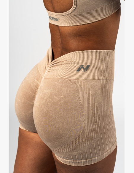 NEBBIA • NEBBIA Bezšvové push-up šortky s vysokým pásom TOTALLY SEAMLESS krémové • Nebshop.sk