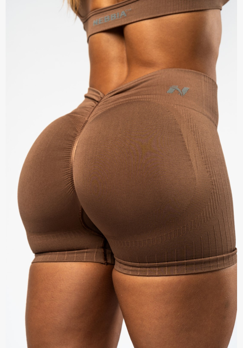 NEBBIA • NEBBIA Bezšvové push-up šortky s vysokým pásom TOTALLY SEAMLESS hnedé • Nebshop.sk NEBBIA • NEBBIA Bezšvové push-up šortky s vysokým pásom TOTALLY SEAMLESS hnedé • Nebshop.sk