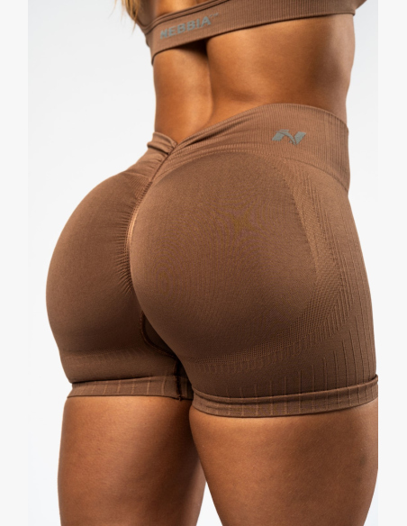 NEBBIA • NEBBIA Bezšvové push-up šortky s vysokým pásom TOTALLY SEAMLESS hnedé • Nebshop.sk