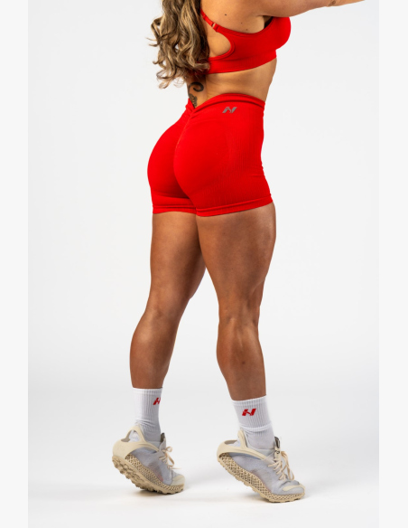 NEBBIA • NEBBIA Bezšvíkové push-up šortky s vysokým pásom TOTALLY SEAMLESS červené • Nebshop.sk