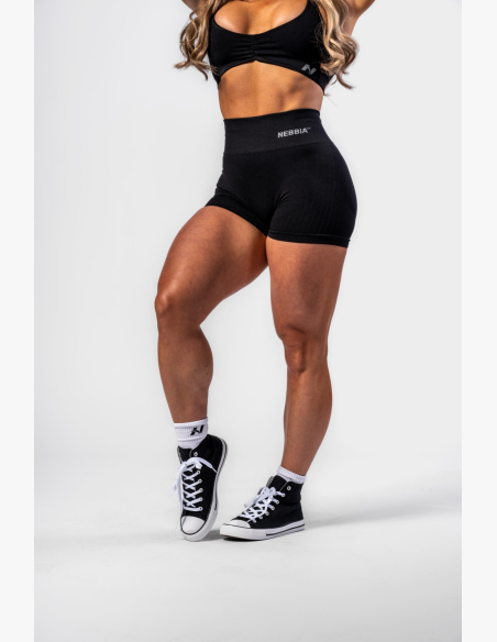 NEBBIA • NEBBIA Bezšvové push-up šortky s vysokým pásom TOTALLY SEAMLESS čierne • Nebshop.sk