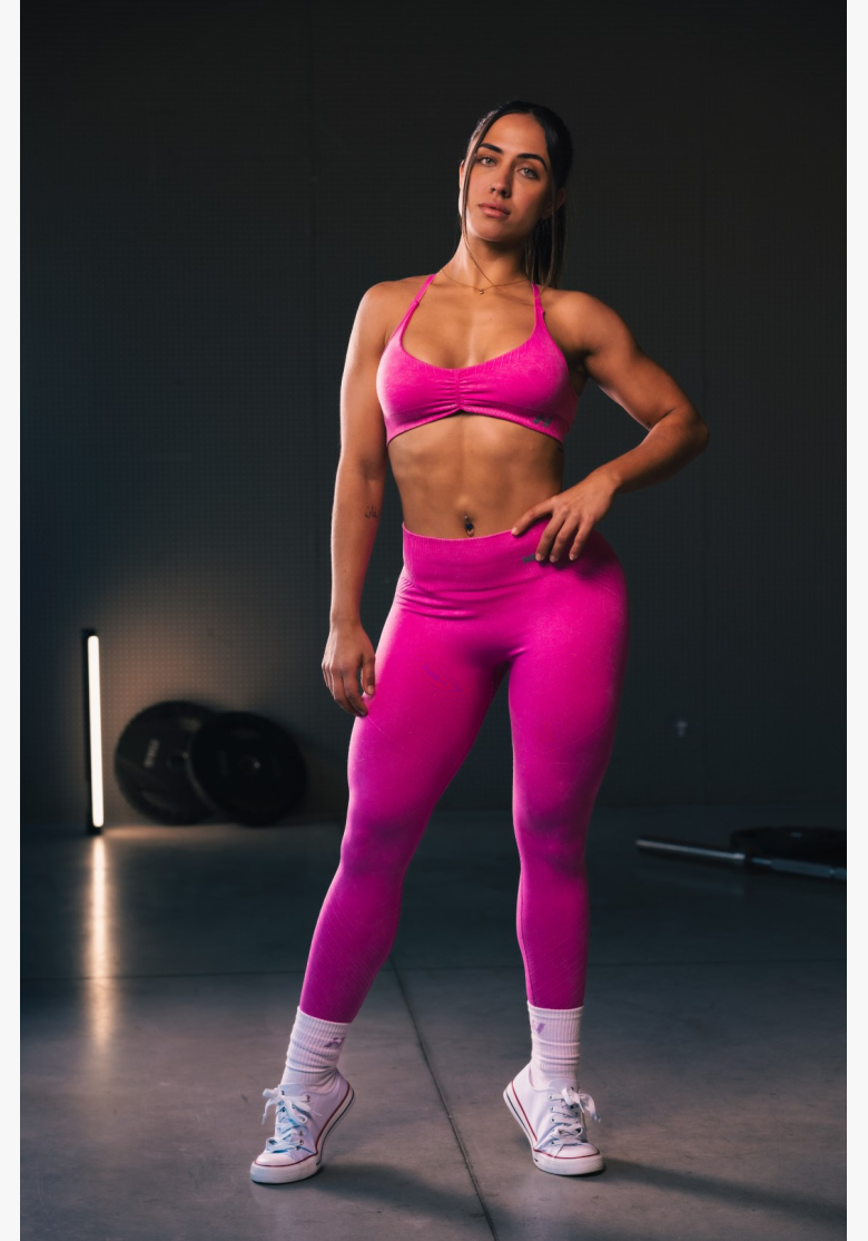 NEBBIA • NEBBIA Sportovní podprsenka se střední oporou  TOTALLY SEAMLESS růžová • Nebshop.cz NEBBIA • NEBBIA Sportovní podprsenka se střední oporou  TOTALLY SEAMLESS růžová • Nebshop.cz