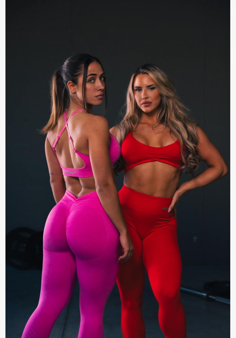 NEBBIA • NEBBIA Sportovní podprsenka se střední oporou  TOTALLY SEAMLESS růžová • Nebshop.cz NEBBIA • NEBBIA Sportovní podprsenka se střední oporou  TOTALLY SEAMLESS růžová • Nebshop.cz