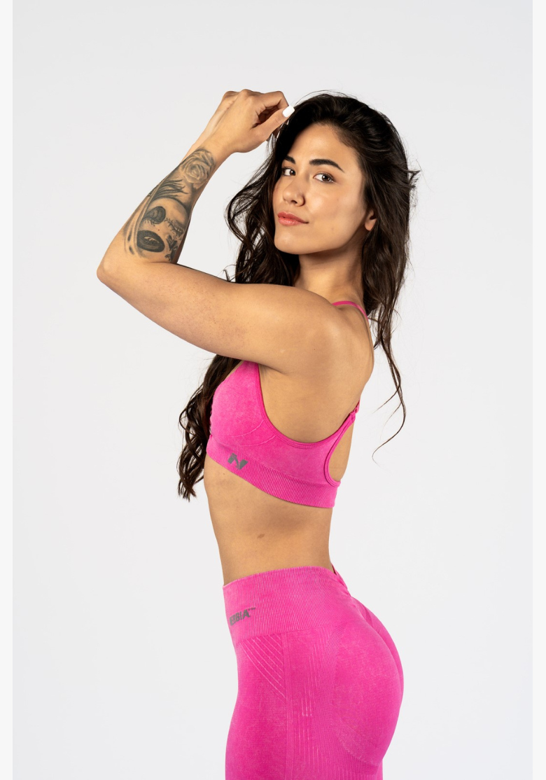 NEBBIA • NEBBIA Sportovní podprsenka se střední oporou  TOTALLY SEAMLESS růžová • Nebshop.cz NEBBIA • NEBBIA Sportovní podprsenka se střední oporou  TOTALLY SEAMLESS růžová • Nebshop.cz