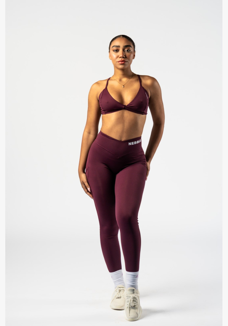 NEBBIA • NEBBIA Medium Support Sports Bra TWIST-KNOT burgundy • Nebshop.cz NEBBIA • NEBBIA Medium Support Sports Bra TWIST-KNOT burgundy • Nebshop.cz