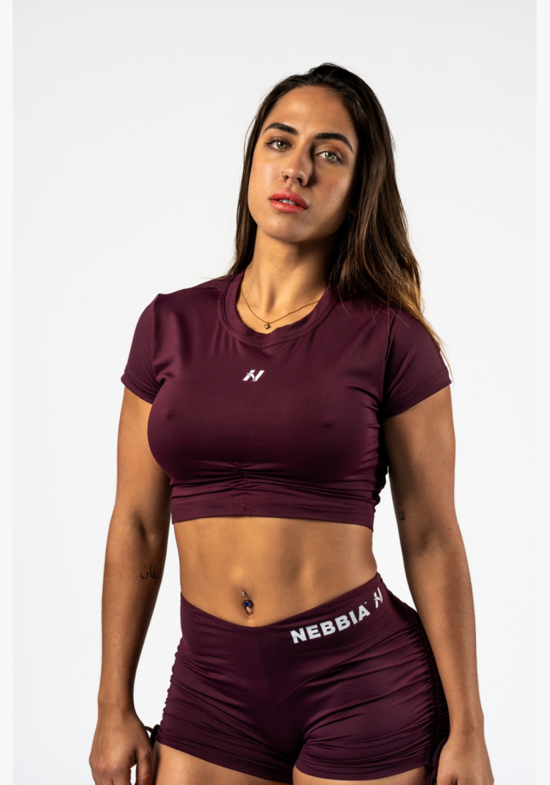 NEBBIA • NEBBIA Top corto con schiena aperta STRONG BEAUTY borgogna • Nebshop.cz NEBBIA • NEBBIA Top corto con schiena aperta STRONG BEAUTY borgogna • Nebshop.cz