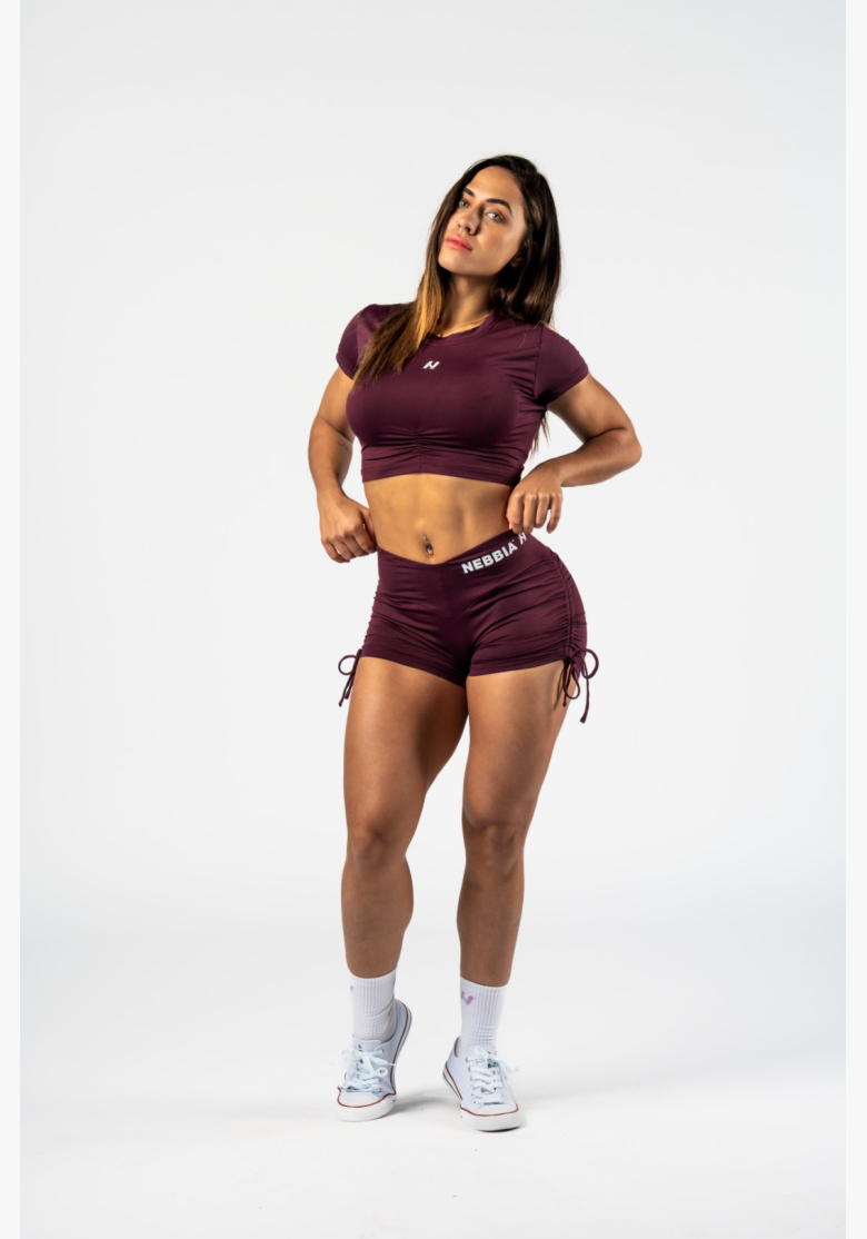 NEBBIA • NEBBIA Open-back crop top STRONG BEAUTY burgundy • Nebshop.cz NEBBIA • NEBBIA Open-back crop top STRONG BEAUTY burgundy • Nebshop.cz