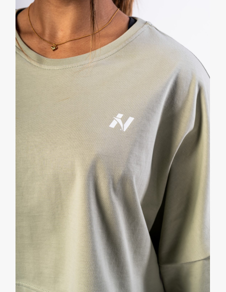 NEBBIA • NEBBIA Oversized crop tričko JUST FLOW svetlozelené • Nebshop.cz