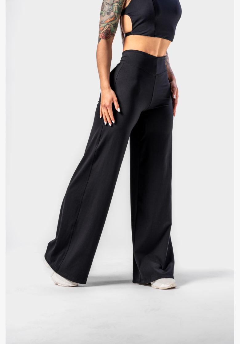 NEBBIA • NEBBIA Deni x NEBBIA Flared high-waisted pants • Nebshop.com NEBBIA • NEBBIA Deni x NEBBIA Flared high-waisted pants • Nebshop.com