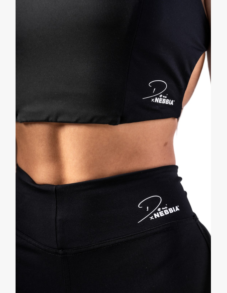 NEBBIA • NEBBIA Deni x NEBBIA Flared kalhoty s vysokým pasem • Nebshop.cz