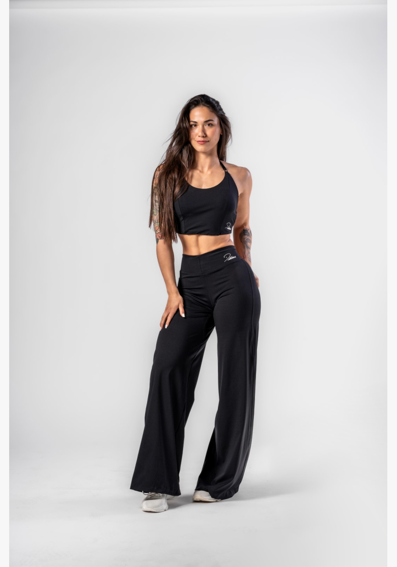 NEBBIA • NEBBIA Deni x NEBBIA Flared high-waisted pants • Nebshop.com NEBBIA • NEBBIA Deni x NEBBIA Flared high-waisted pants • Nebshop.com