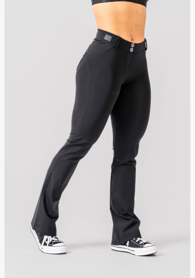 NEBBIA • NEBBIA Rozšírené Bubble Butt legíny 2.0 POWER LIFT čierne • NebShop NEBBIA • NEBBIA Rozšírené Bubble Butt legíny 2.0 POWER LIFT čierne • NebShop