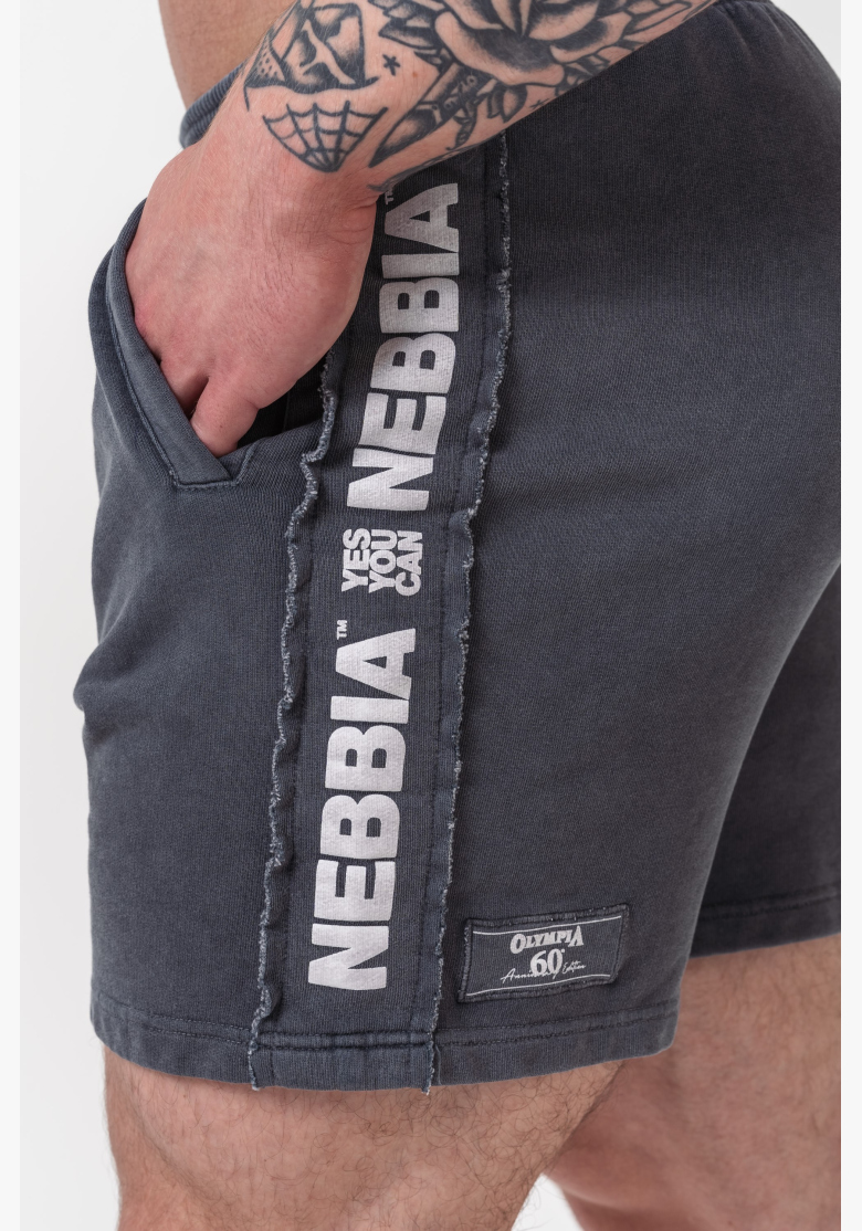 NEBBIA • NEBBIA Washed teplákové šortky LEGEND černé • NebShop NEBBIA • NEBBIA Washed teplákové šortky LEGEND černé • NebShop
