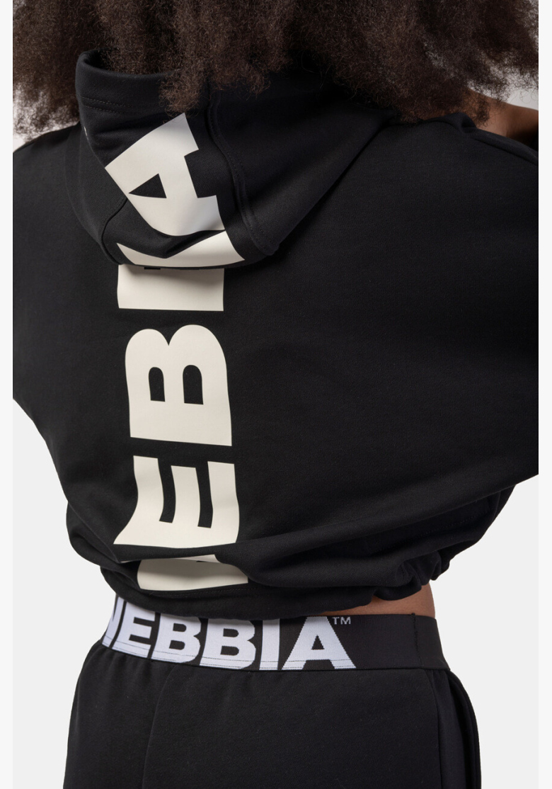 NEBBIA • Felpa crop con cappuccio Iconic • NEBBIAshop.it NEBBIA • Felpa crop con cappuccio Iconic • NEBBIAshop.it