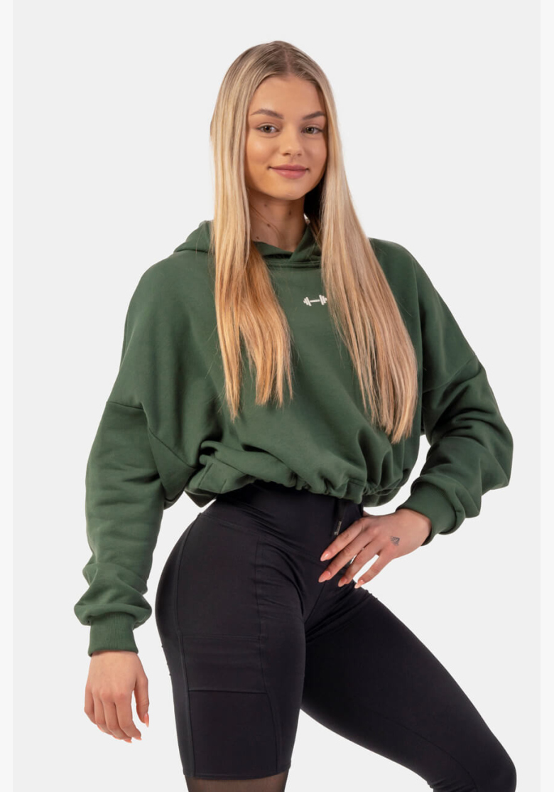 NEBBIA • Voľná crop mikina s kapucňou Iconic • NEBBIAshop.sk NEBBIA • Voľná crop mikina s kapucňou Iconic • NEBBIAshop.sk