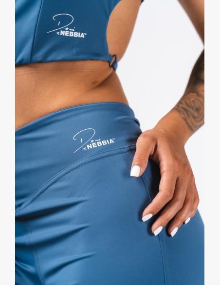 NEBBIA Deni x NEBBIA Flared high-waisted pants blue