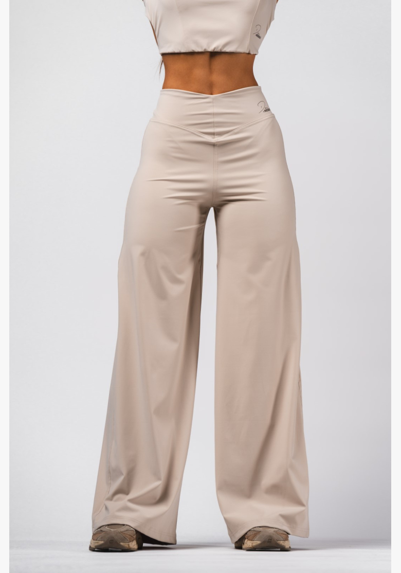 NEBBIA Deni x NEBBIA Flared high-waisted cream pants NEBBIA Deni x NEBBIA Flared high-waisted cream pants