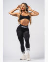 Objav Flow Seamless legíny – bezšvový strih, extra push-up efekt a komfort, vďaka ktorému zvládneš aj ten najťažší workout.