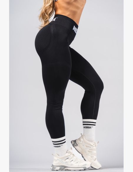 NEBBIA Bezšvové extra push-up legíny s vysokým pásom Flow Seamless čierne