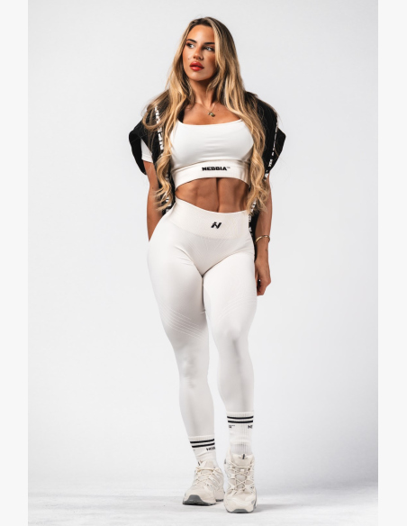 NEBBIA Tvarujúce bezšvové maximum push-up legíny FLOW SEAMLESS krémové