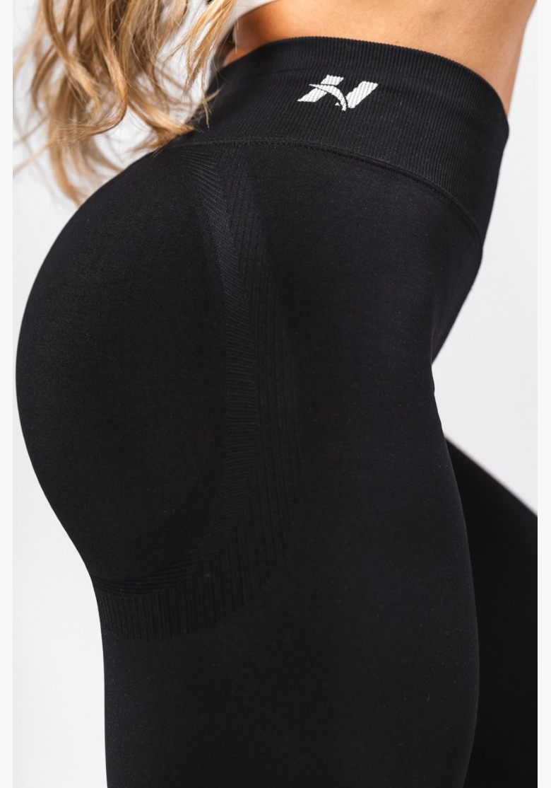 NEBBIA Tvarujúce bezšvové flared legíny FLOW SEAMLESS NEBBIA Tvarujúce bezšvové flared legíny FLOW SEAMLESS