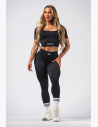 Trendy crop top NEBBIA FLOW SEAMLESS v bezšvovom prevedení ti zabezpečí pohodlie a sebavedomý vibe pri každom pohybe.