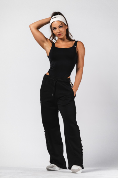 NEBBIA Pantaloni dritti URBAN neri